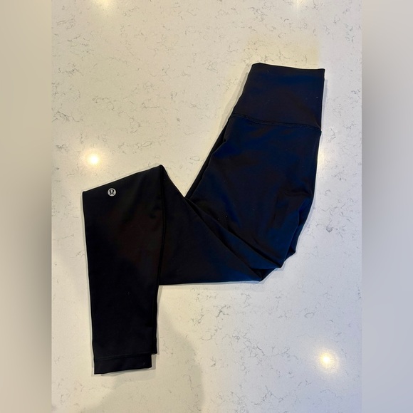 Lululemon Wunder Train High-Rise Leggings - size 6 - 28 inches - black - Picture 5 of 10